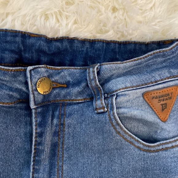 High Waisted Jeans - size Medium - 6 - Picture 3 of 5